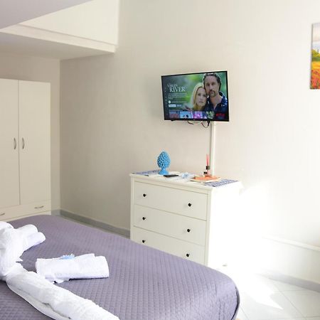 Scugnizzella Holiday House Leilighet Napoli Eksteriør bilde