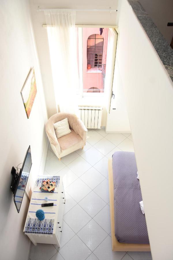 Scugnizzella Holiday House Leilighet Napoli Eksteriør bilde